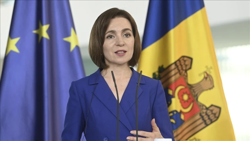 Moldova, tarihi bir seçim ve referandumun kavşağında