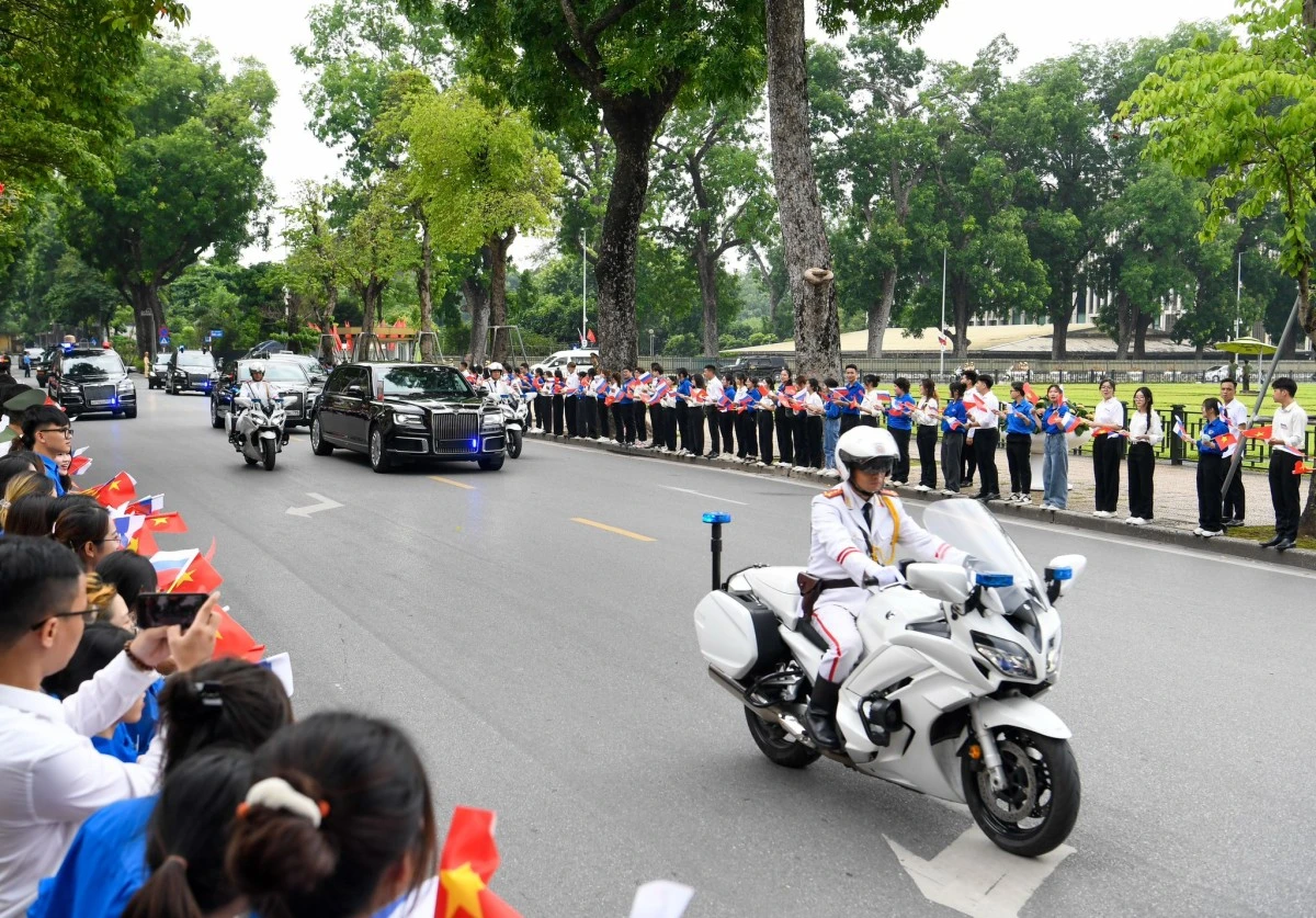 Rusya Federasyonu Devlet Başkanı Vladimir Putin'in Vietnam ziyareti