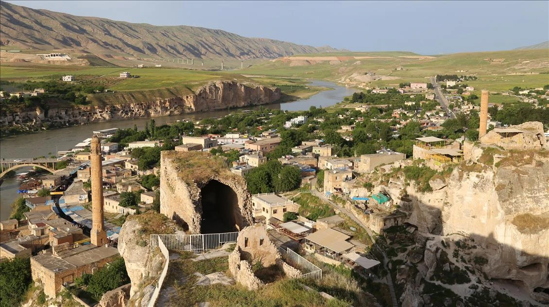 Sular altında kalan Hasankeyf