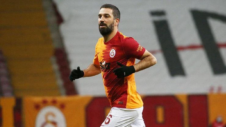 Yolun açık olsun Galatasaraylı Arda Turan