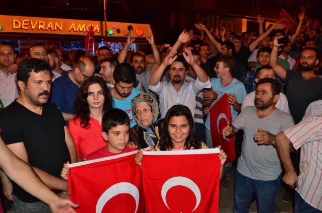 15 Temmuz darbe gecesinin fotoğrafları