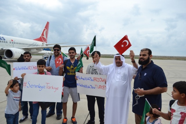 15 Temmuz'dan 11 Ağustos'a Meydanlarda 26 gün... Yayınlanmamış fotoğraflar -4-