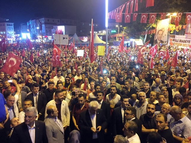 15 Temmuz'dan 11 Ağustos'a Meydanlarda 26 gün... Yayınlanmamış fotoğraflar -2-