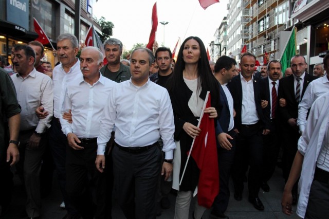 15 Temmuz'dan 11 Ağustos'a Meydanlarda 26 gün... Yayınlanmamış fotoğraflar -3-