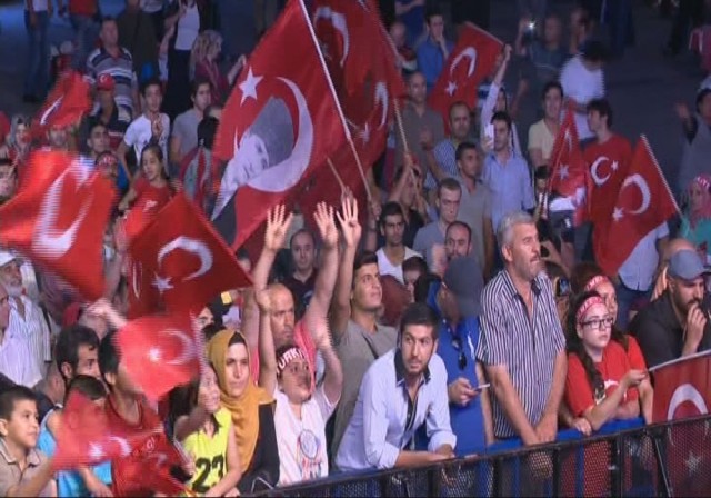 15 Temmuz'dan 11 Ağustos'a Meydanlarda 26 gün... Yayınlanmamış fotoğraflar -5-