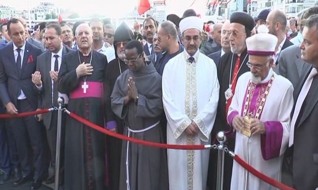 15 Temmuz'dan 11 Ağustos'a Meydanlarda 26 gün... Yayınlanmamış fotoğraflar -3-