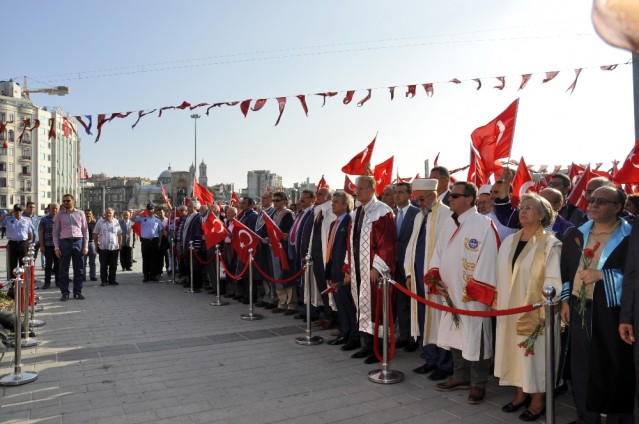 15 Temmuz'dan 11 Ağustos'a Meydanlarda 26 gün... Yayınlanmamış fotoğraflar -4-