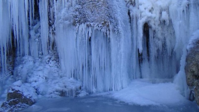 Erzurum ve Doğu’dan karlı-buzlu manzaralar