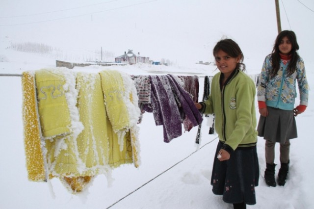 Erzurum ve Doğu’dan karlı-buzlu manzaralar