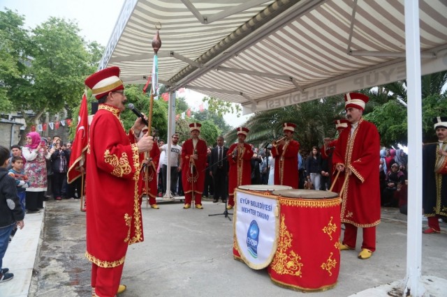 Berat Kandili coşkusu bütün yurdu sardı