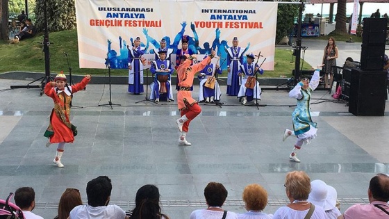 14. Uluslararası Antalya Gençlik Festivali düzenlendi