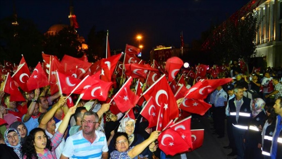 15 Temmuz gazisi liseli, yaşadıklarını öğrencilere anlattı