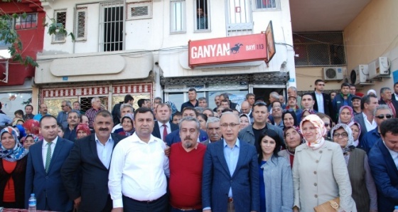 150 kişi AK Parti'ye katıldı