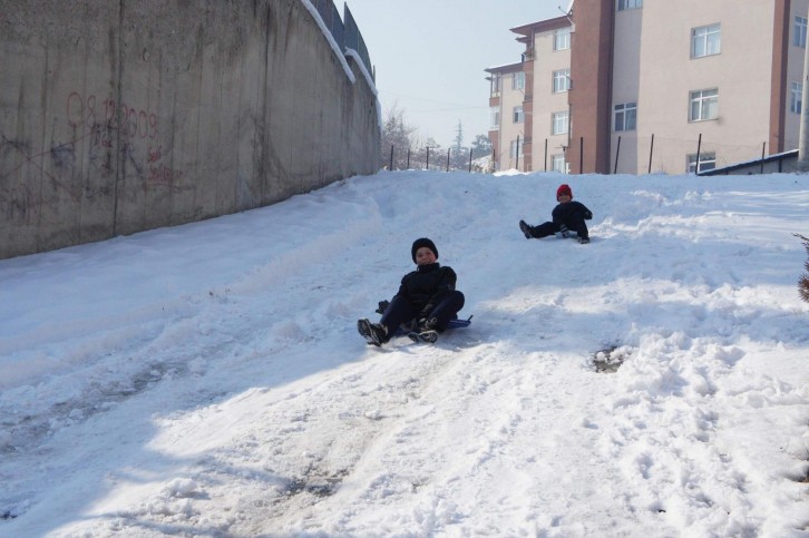 Perşembe, Cuma, Cumartesi, Pazar üst üste 4 gün tatil