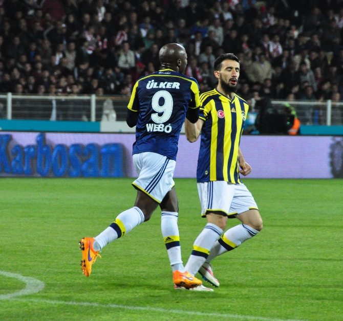 Fener’in Sivas'ta imdadına 87'de Musa Sow yetişti