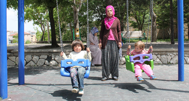 Çocuk gelinler eşlerinin tahliyesini istiyor