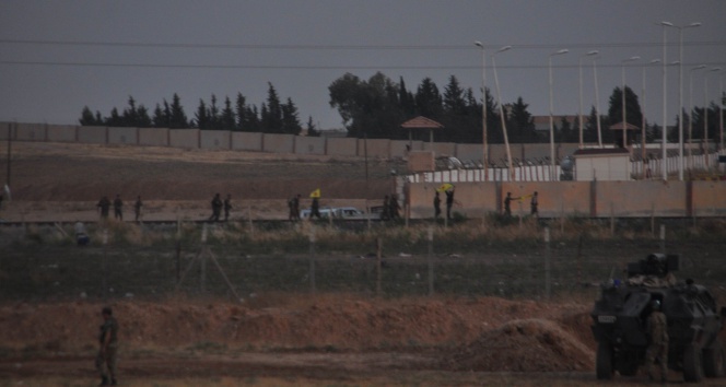 Tel Abyad Sınır Kapısı’nı ÖSO ele geçirdi