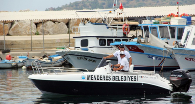 Zabıtalar denize girerek işbaşı yapacak