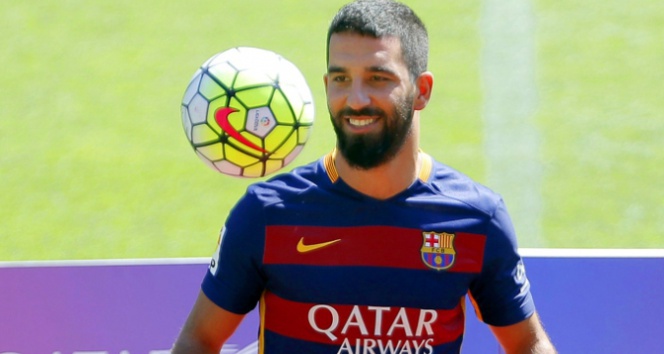 Arda Turan Barcelona'da ilk antrenmanına çıktı