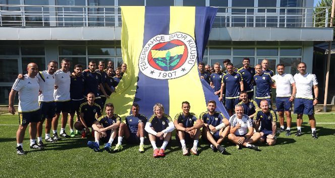 Fenerbahçe'de 'Fenerbahçeliler Günü' coşkusu