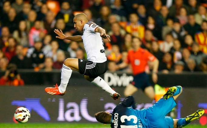 Feghouli koptu geliyor!