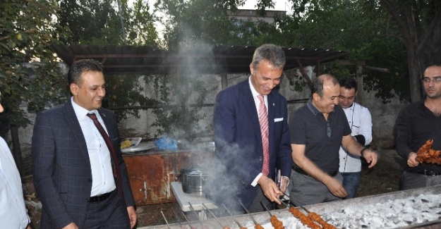 Fikret Orman mangal başında