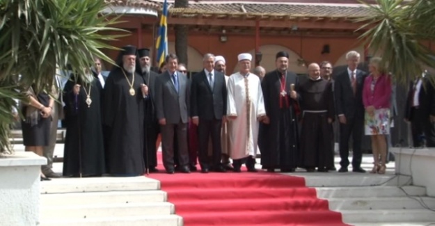 Akıncı ile Anastiadis dini liderlerle görüştü