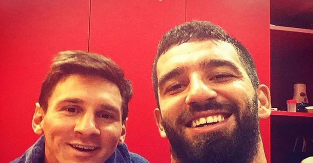 Arda’dan Messi’li selfie