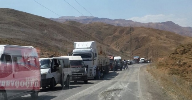 Hakkari-Şemdinli yolunda sıcak saatler