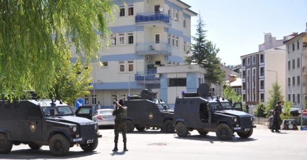 Şehit polis ardında 1 aylık bebek bıraktı