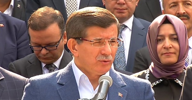 Davutoğlu: Rusya DEAŞ’ı değil, muhalefeti vuruyor