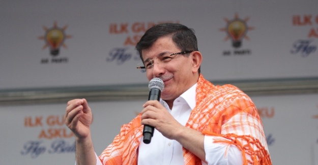 Davutoğlu’ndan Oktay Vural’a hızlı tren tepkisi