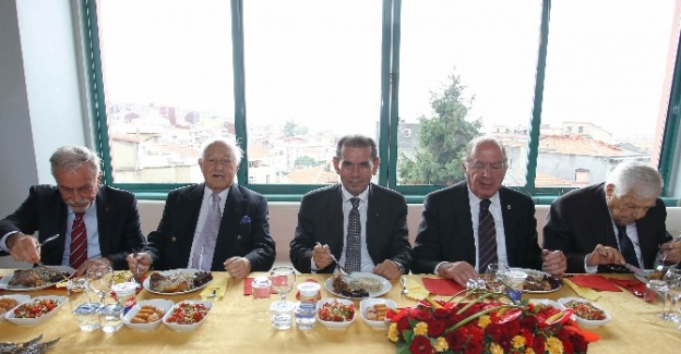 Galatasaray 110. yılını kutladı