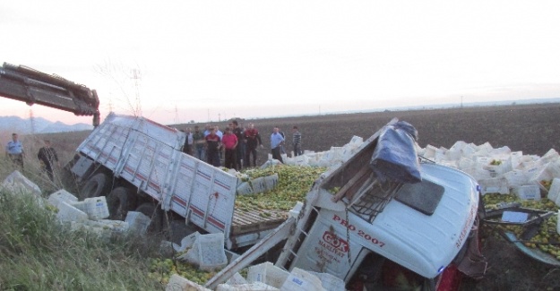 Kamyon ile otomobil çarpıştı: 2 ölü, 2 yaralı