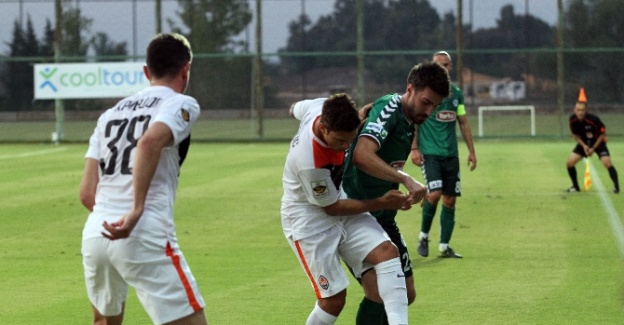 Konyaspor, Shakhtar Donetsk’e mağlup oldu