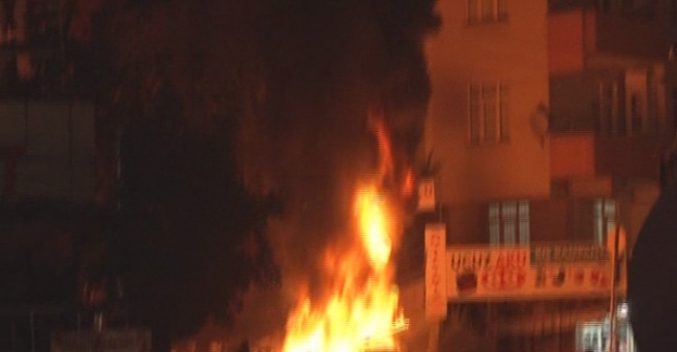 Yakıp-yıkma amaçlı korsan gösteriye polis müdahale etti