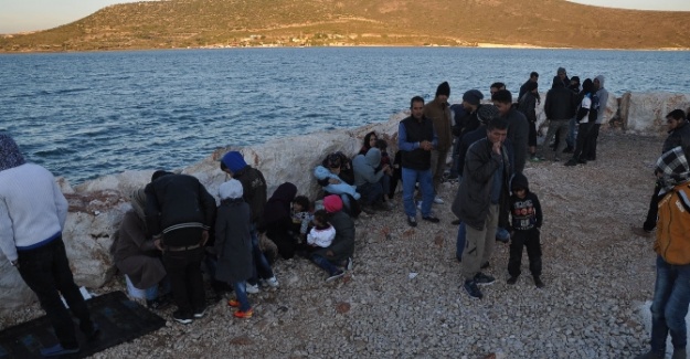 Mülteci botu battı: 1 ölü, 3 yaralı