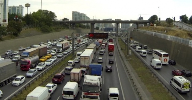 Trafiğe kaydedilen araç sayısı açıkladı