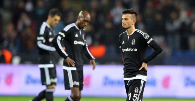 Beşiktaş’ta Oğuzhan ve Quaresma şoku