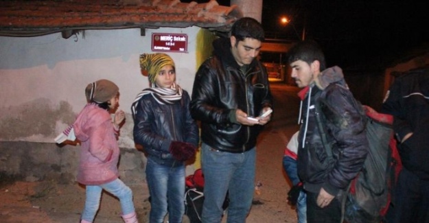Edirne’de 24 Suriyeli mülteci, kaçak yollardan sınırı geçmek isteyince gözaltına alındı