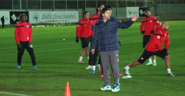 Elazığspor İbrahim Üzülmez’e emanet