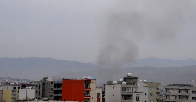 Çatışmalar şiddetlendi hastaneye roket atar isabet etti