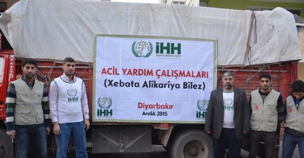 İHH Sur’da yardım dağıttı