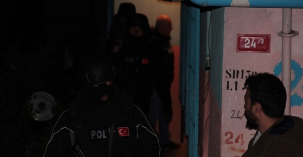 İstanbul’’da terör operasyonu: 8 gözaltı