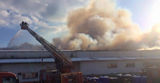 Çanakkale’de fabrika yangını