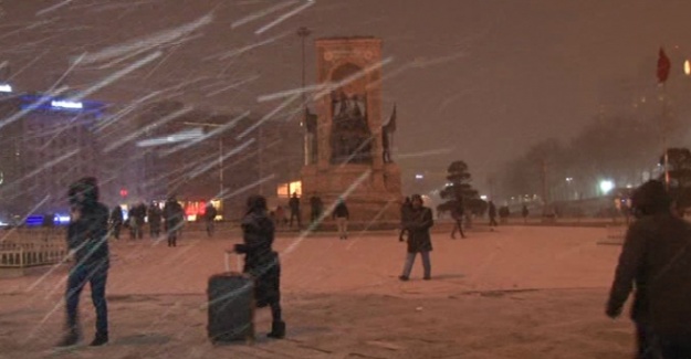 İstanbul’da kar yağışı gece etkili oldu