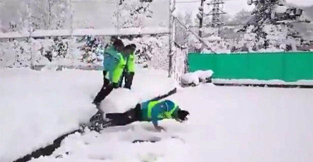 ’Karın hakkını veren futbolcular’ ödülü onların!