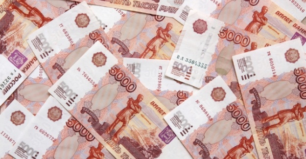 Ruble’de tarihi düşüş