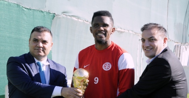 Samuel Eto’o’ya ’yılın transferi’ ödülü