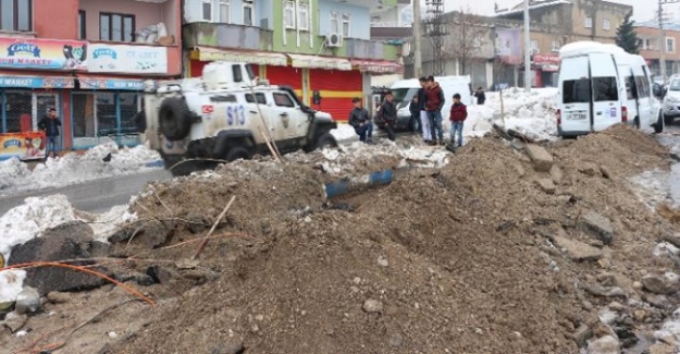 Şırnak’ta zırhlı araca saldırı: 1 polis yaralı